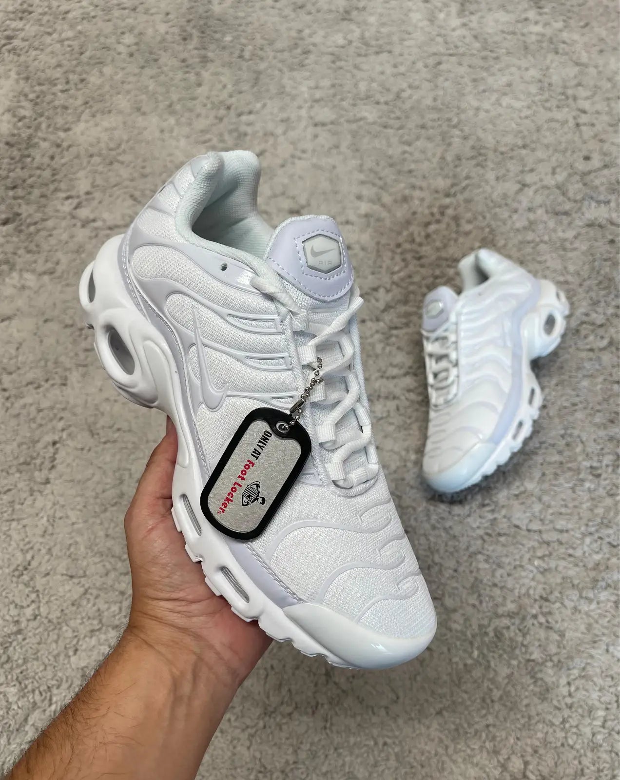 NIKE TN BLANCAS