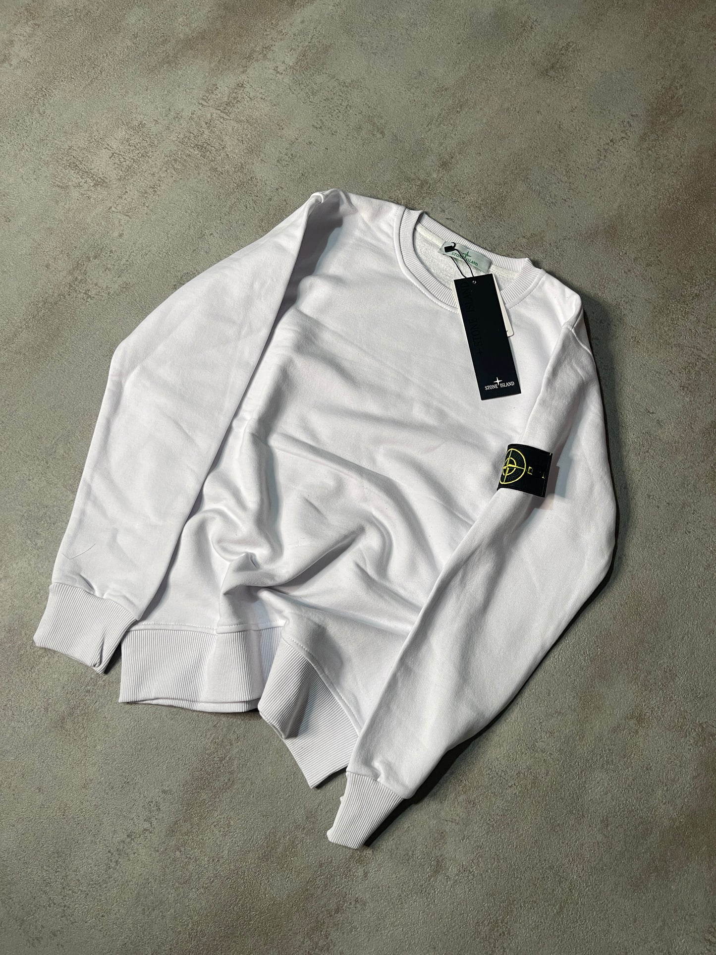 Sudadera STONE ISLAND blanca logo en manga