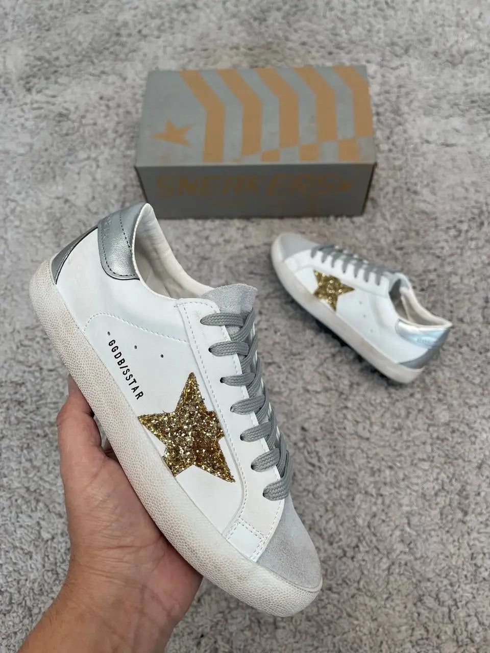 GOLDEN GOOSE BLANCAS DETALLES PLATEADOS