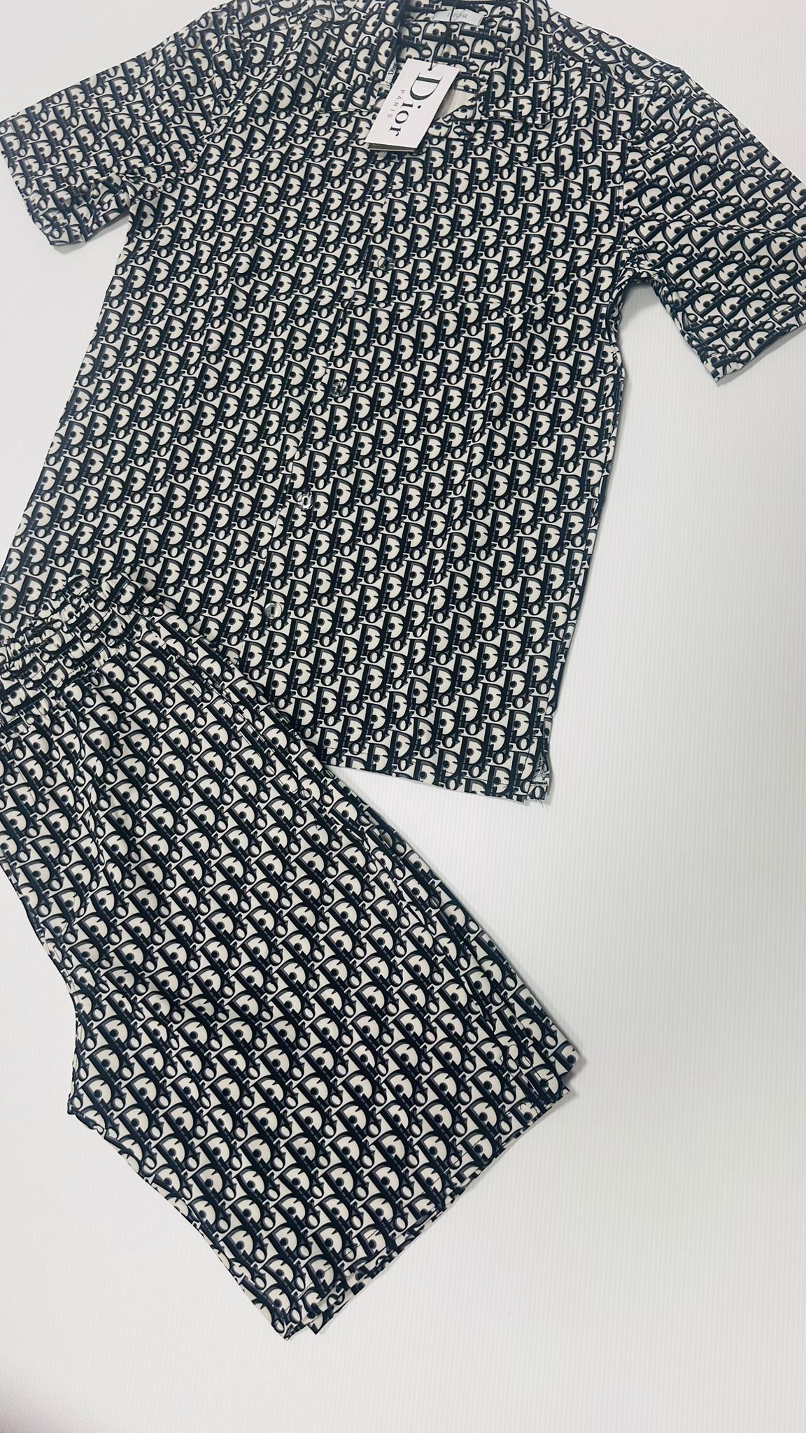 Conjunto Dior negra logos