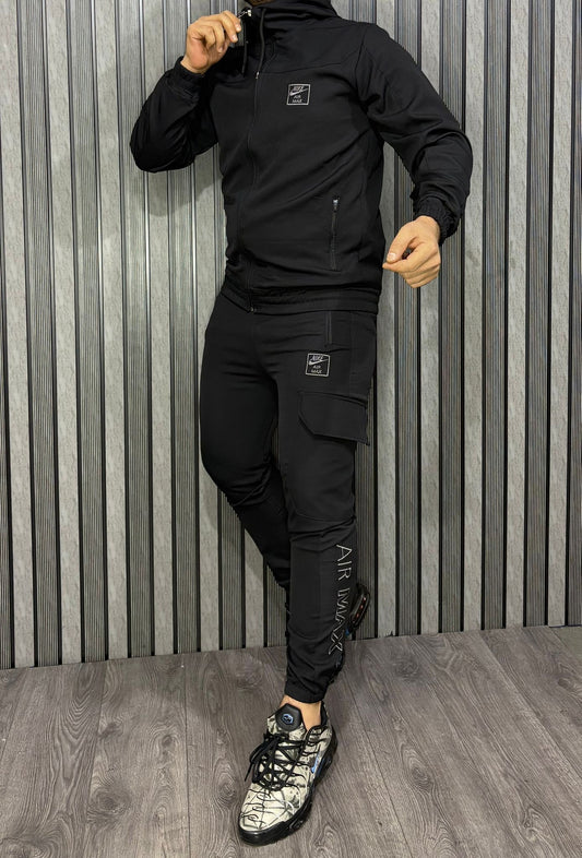 Chandal Nike air max negro y blanco