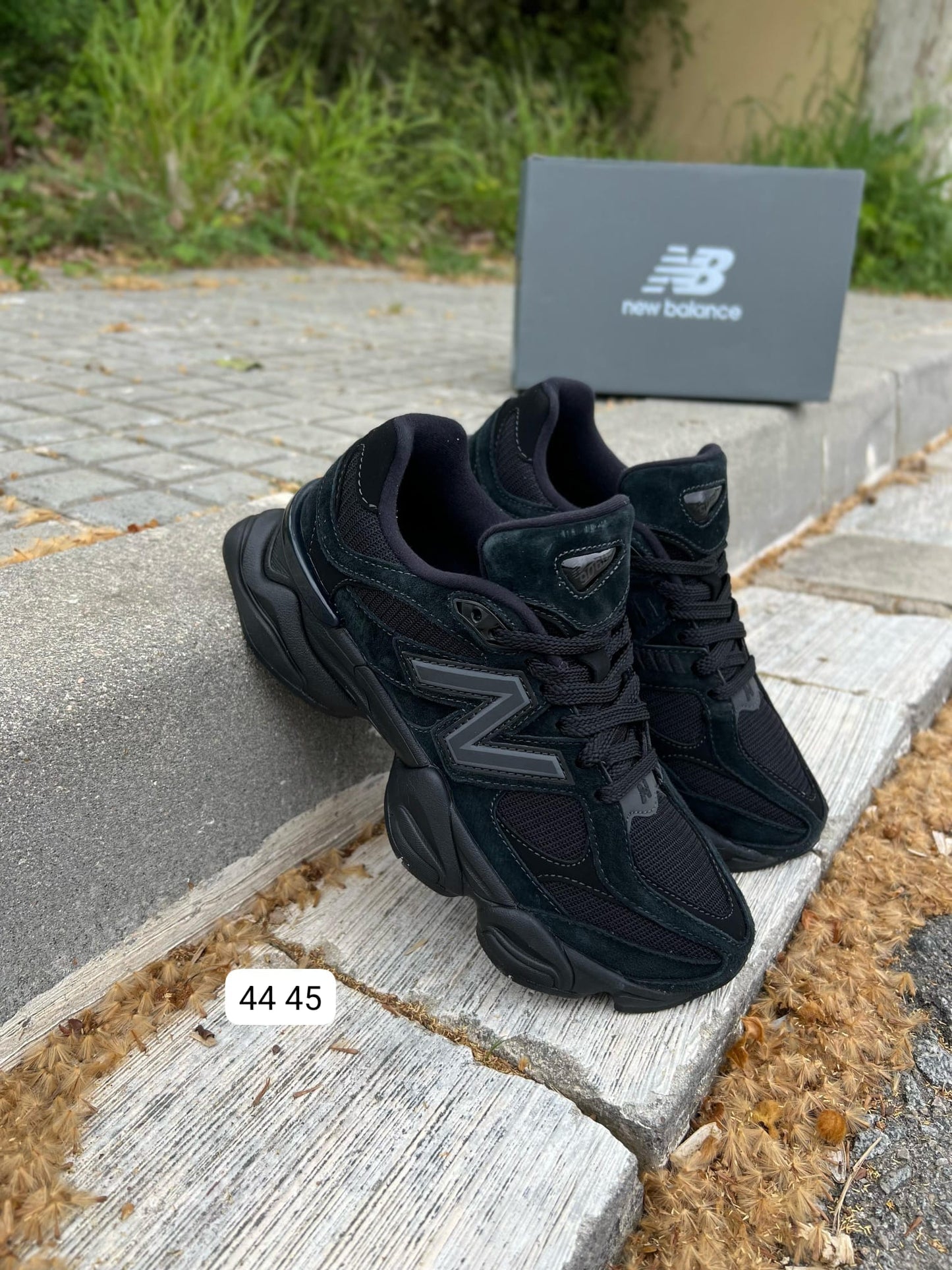 NEW BALANCE 9060 negras