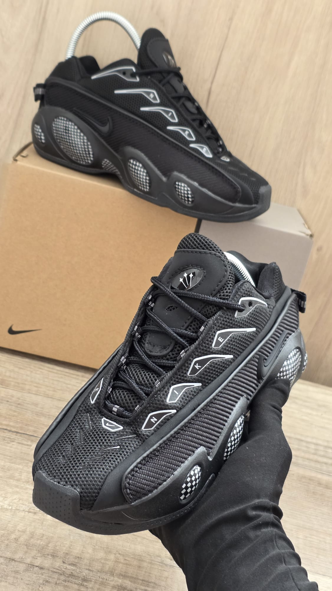 Nocta glide negra