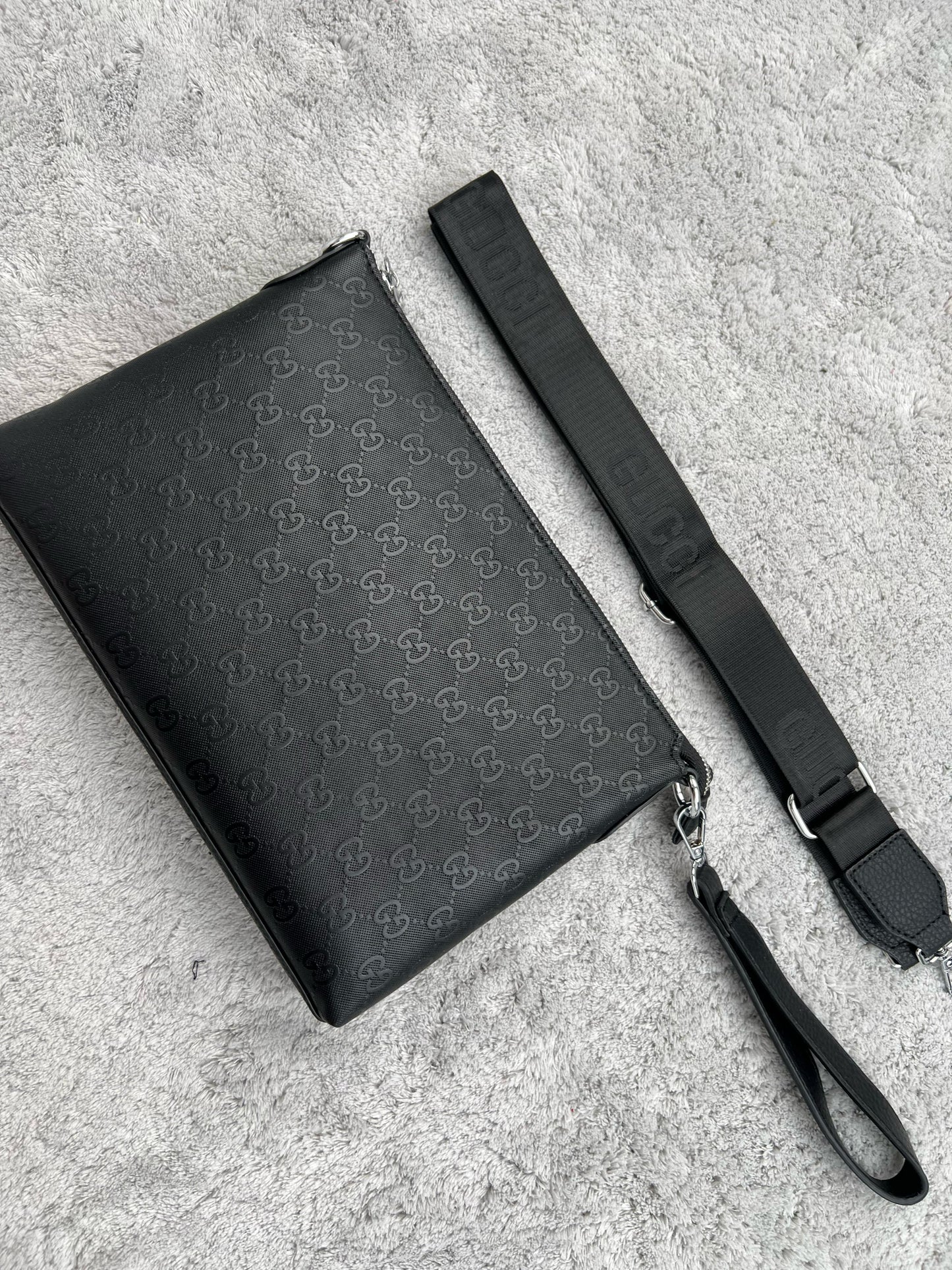 Neceser GUCCI negro