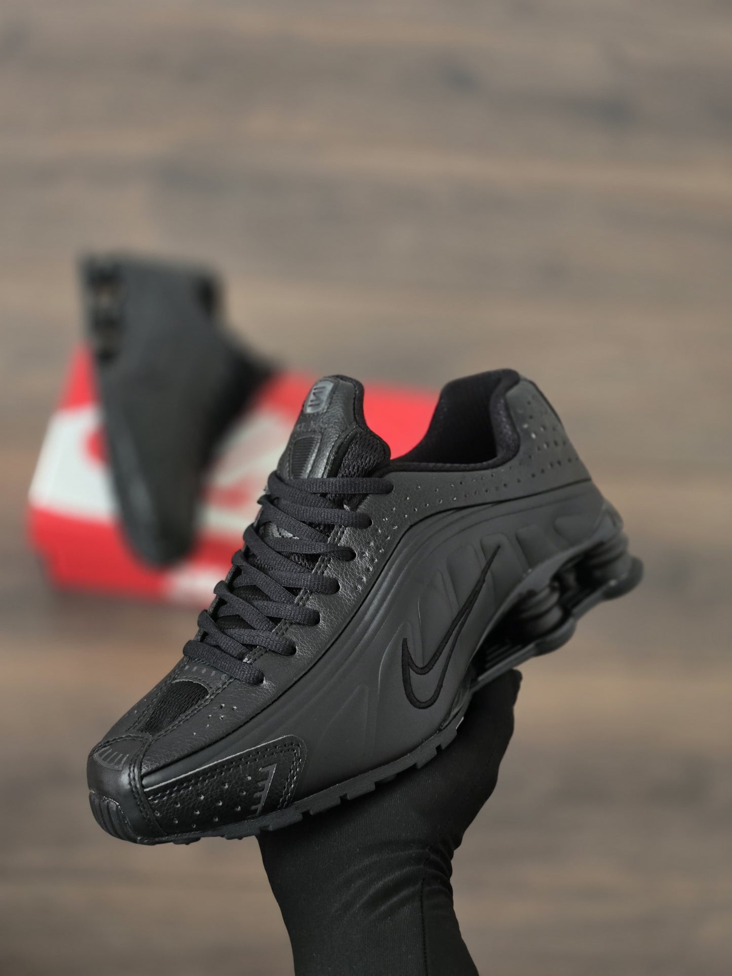 Shox r4 negra