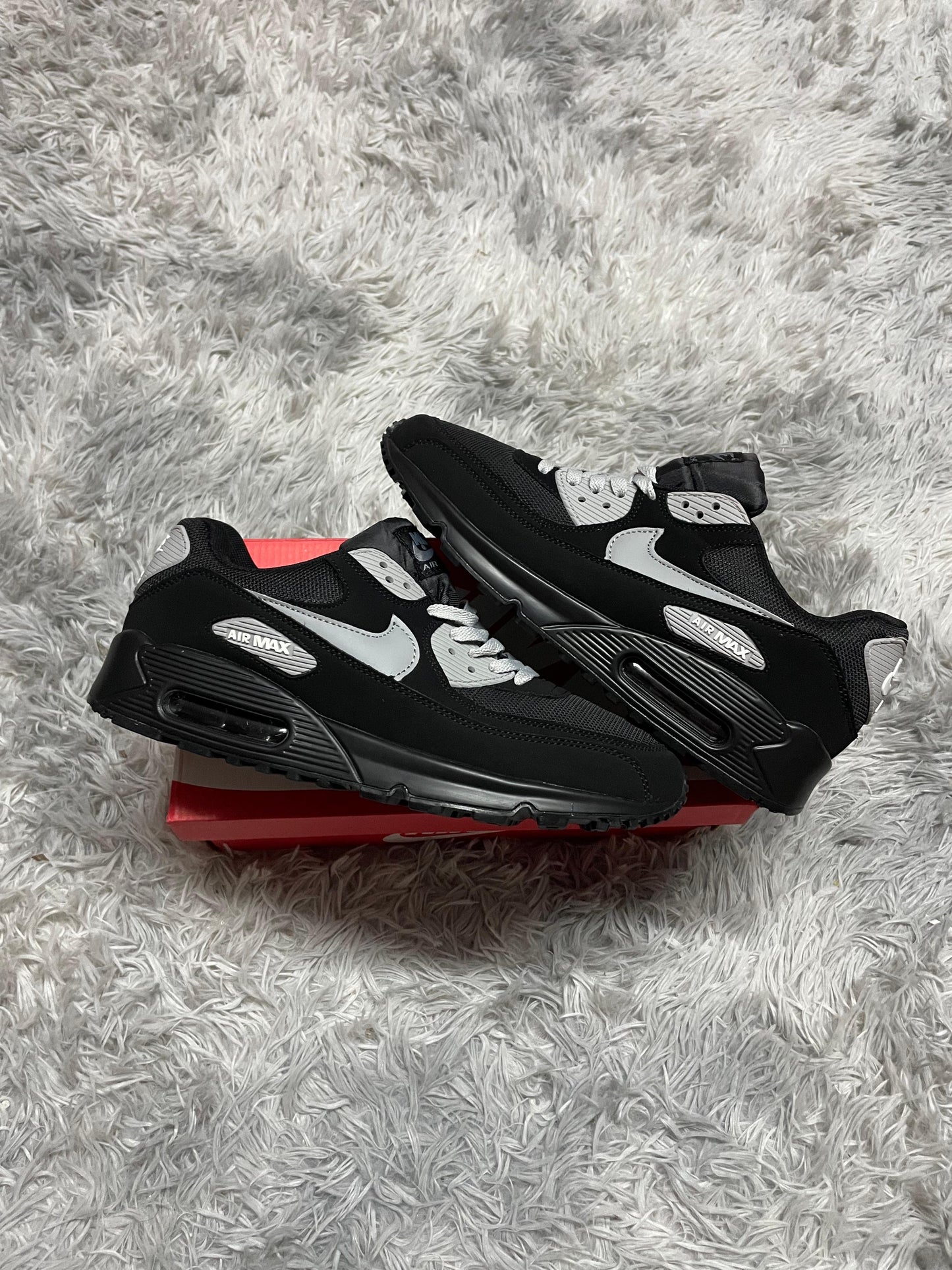 AIR MAX 90 GRIS NEGRA