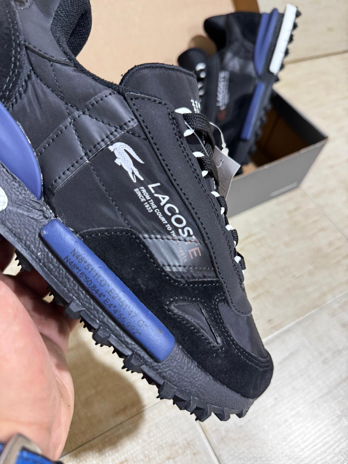 Zapatillas Lacoste Active negras y azules logo blanco
