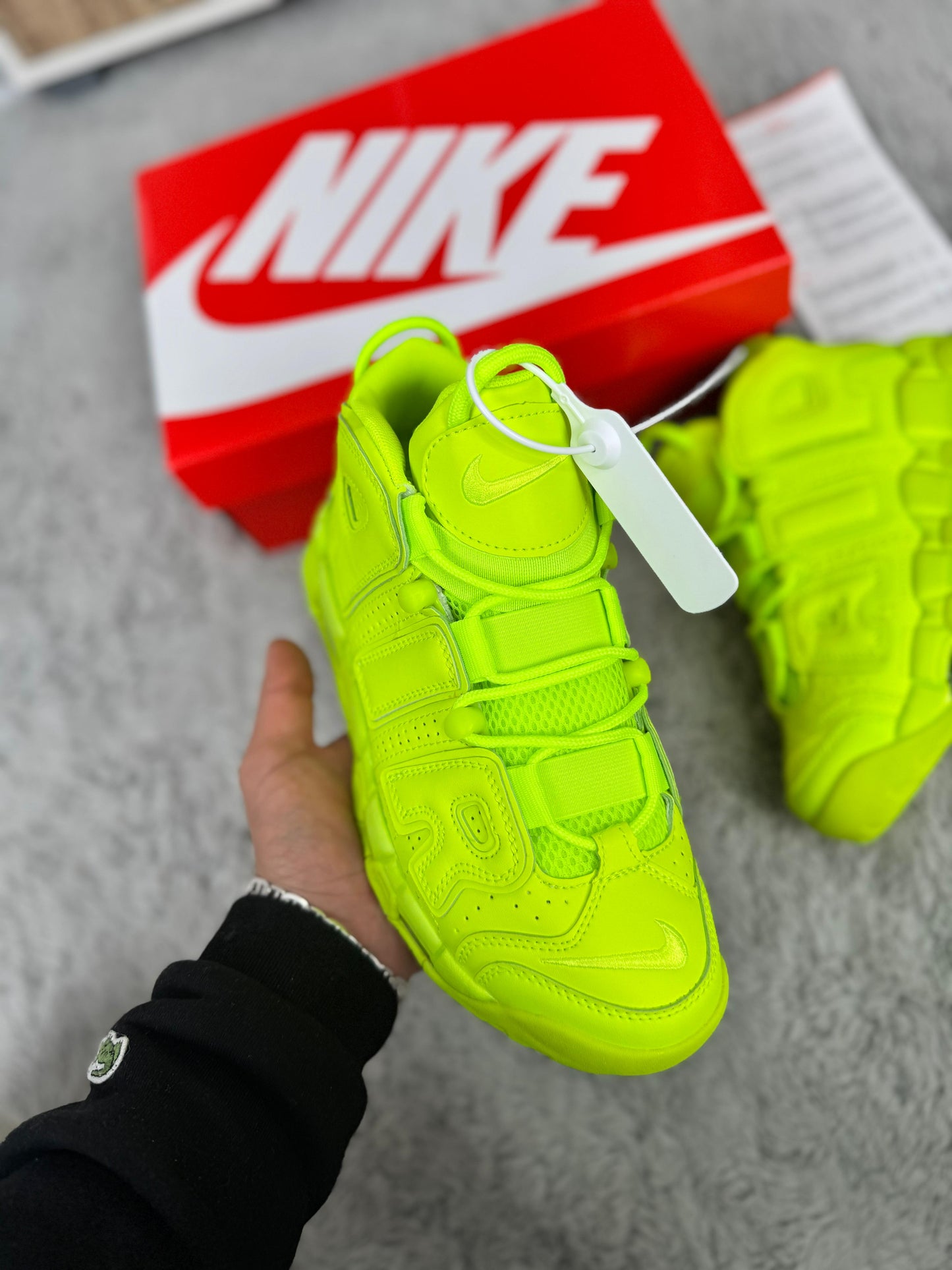 NIKE UPTEMPO FLUOR