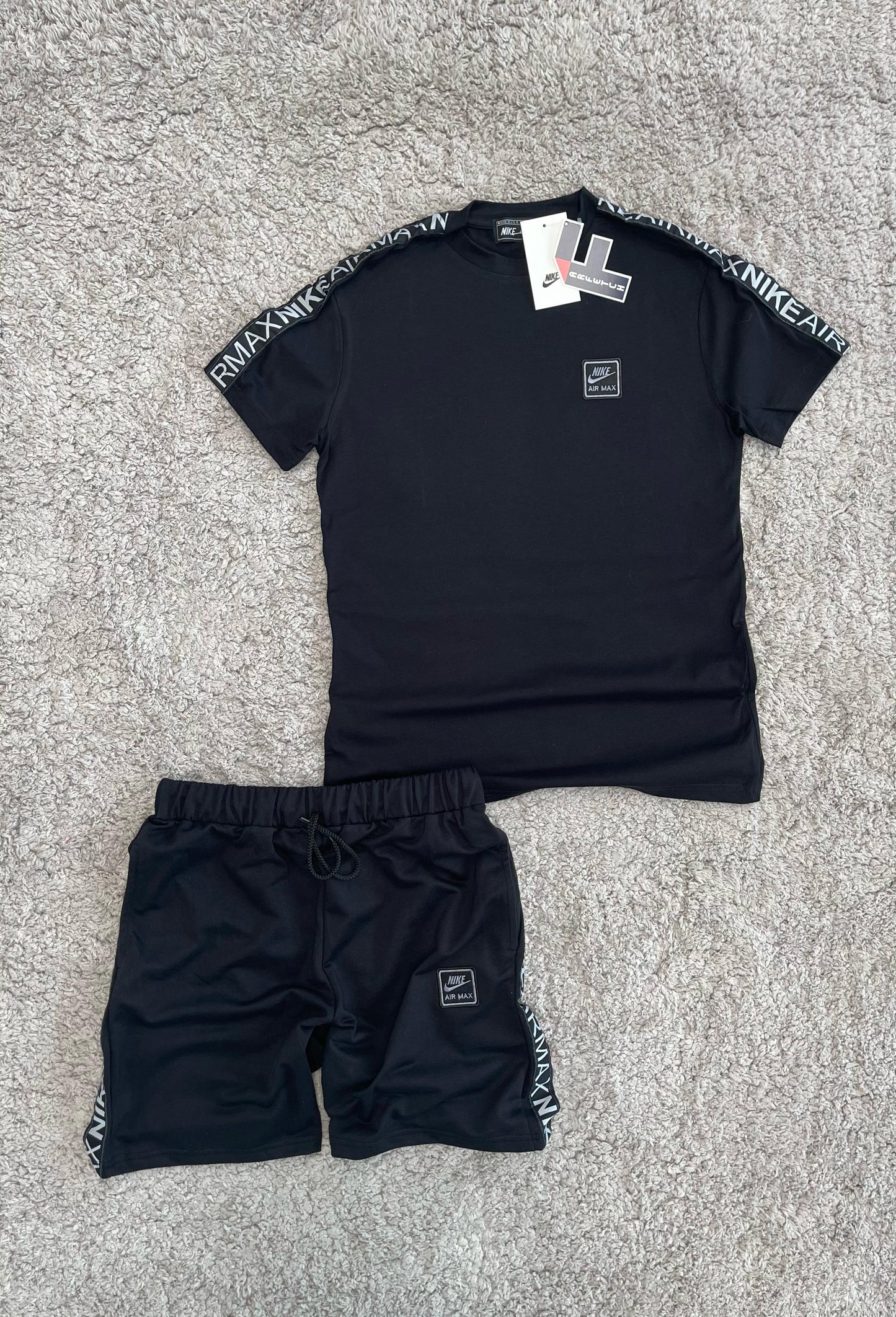 CONJUNTO Nike air max negro logo gris