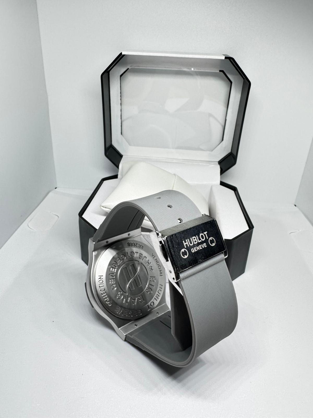 RELOJ HUBLOT GRIS PLATEADO