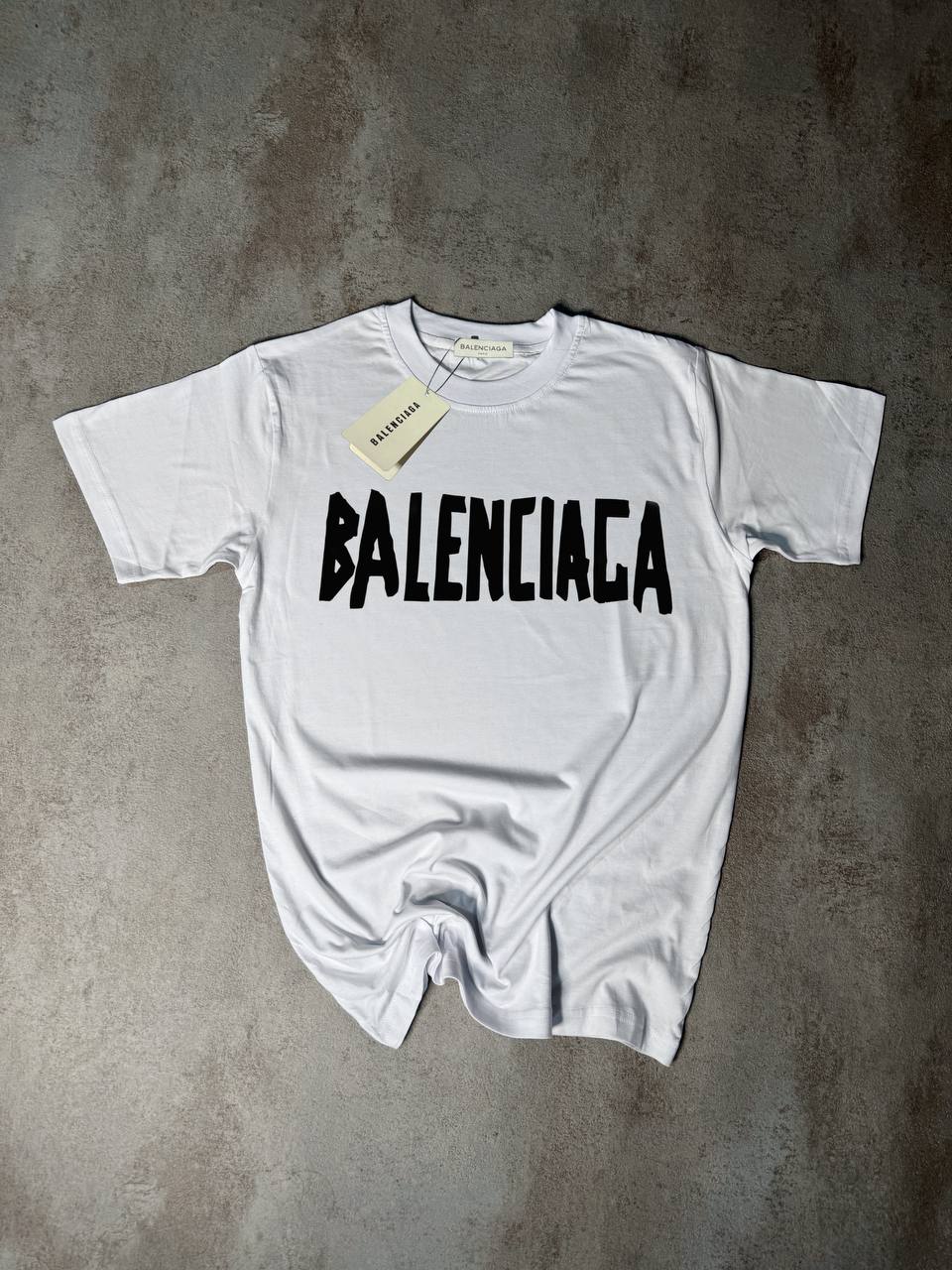 Camiseta Balenciaga blanco logo negro grande