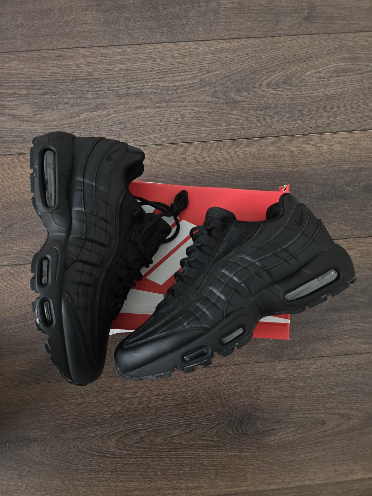 Air max 95 negra