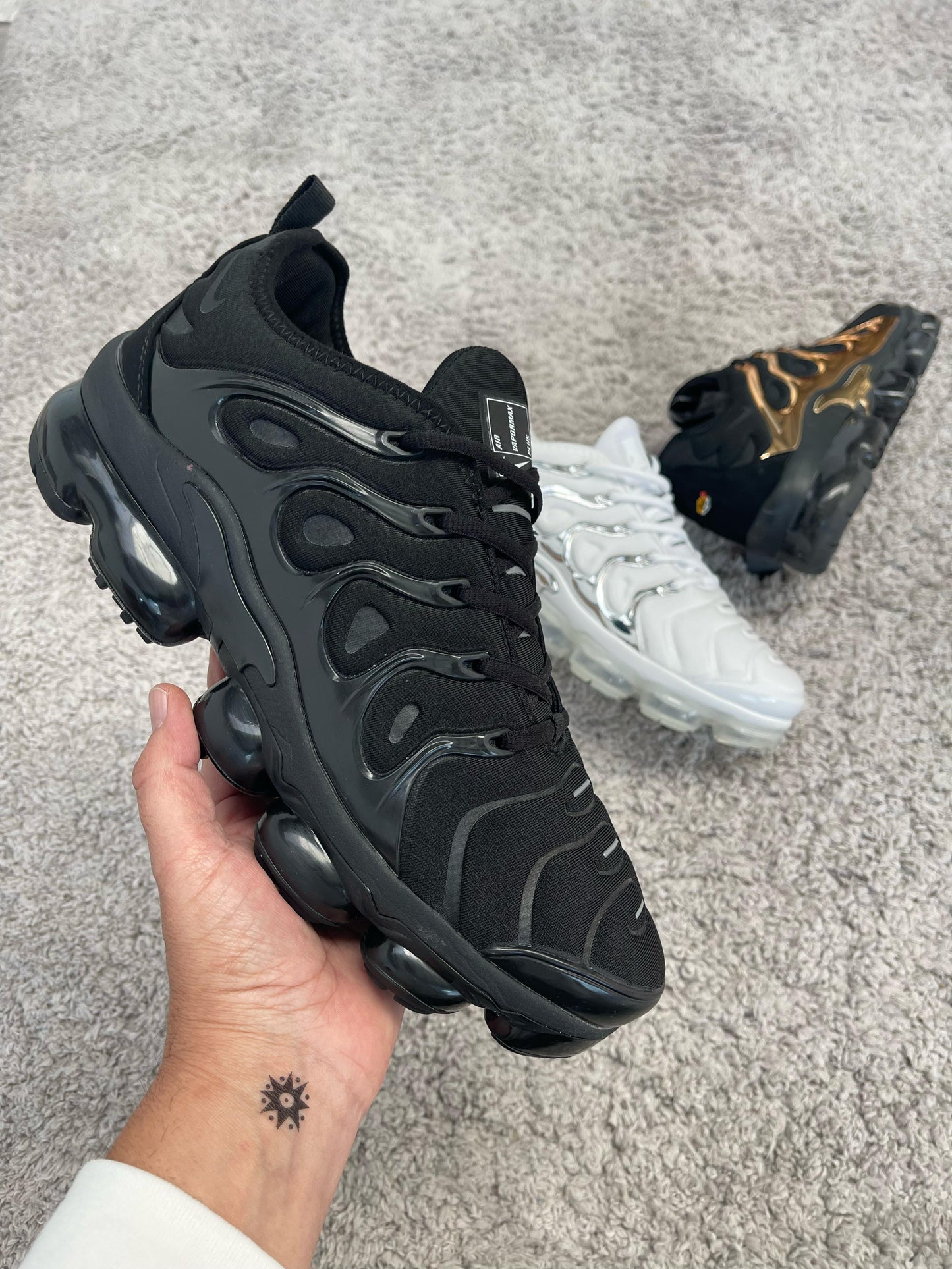 Vapormax negras
