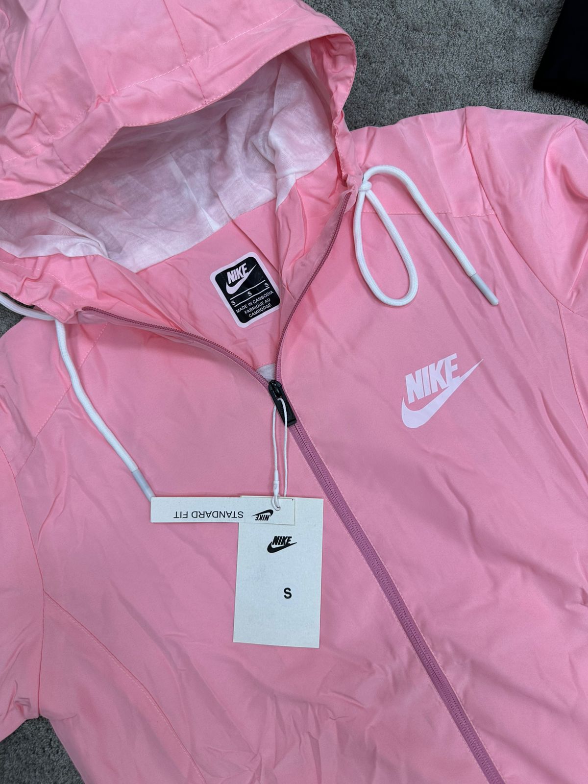 Chandal Nike rosa logo blanco