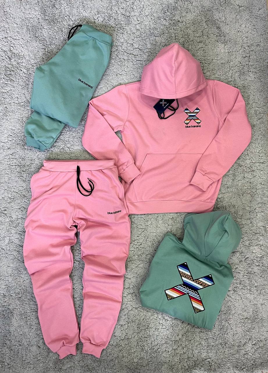 Chandal Blue Banana rosa logo multicolor