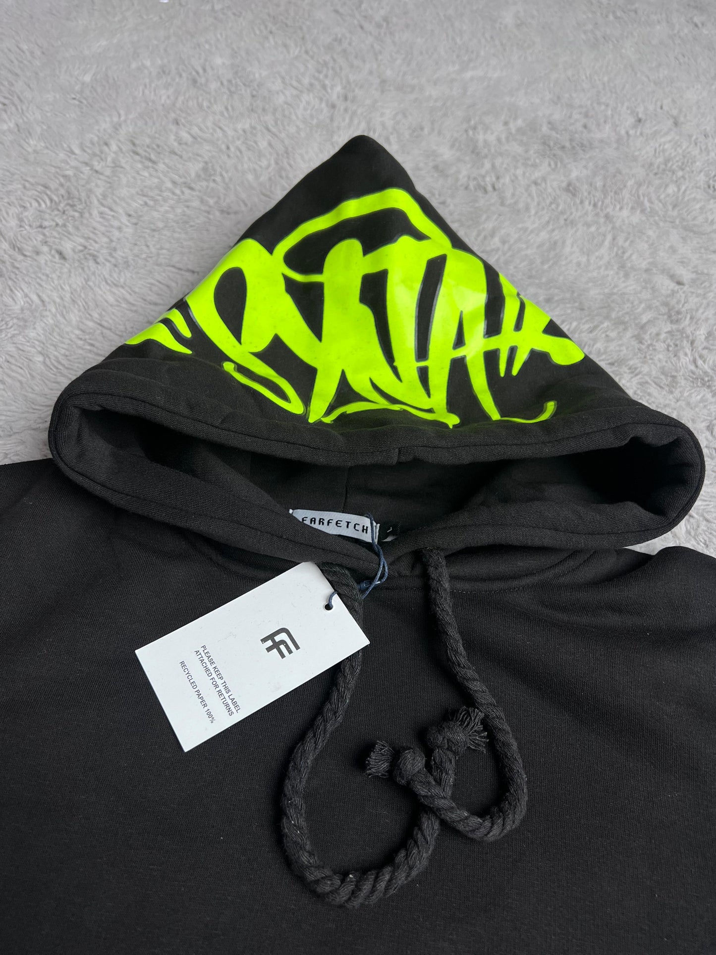 Chandal SYNA WORLD negro logo verde