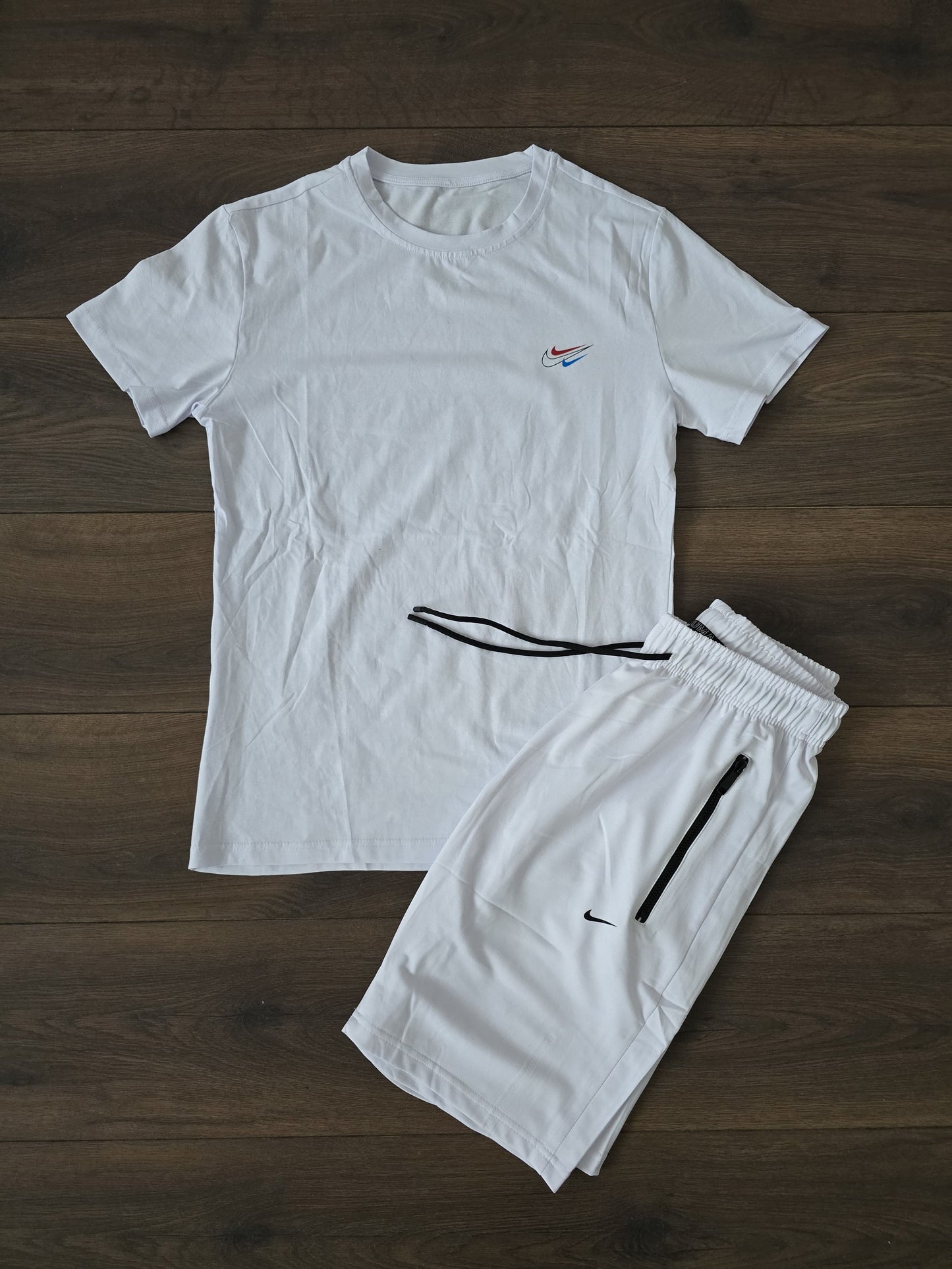 Conjunto nike verano blanco 3 logos