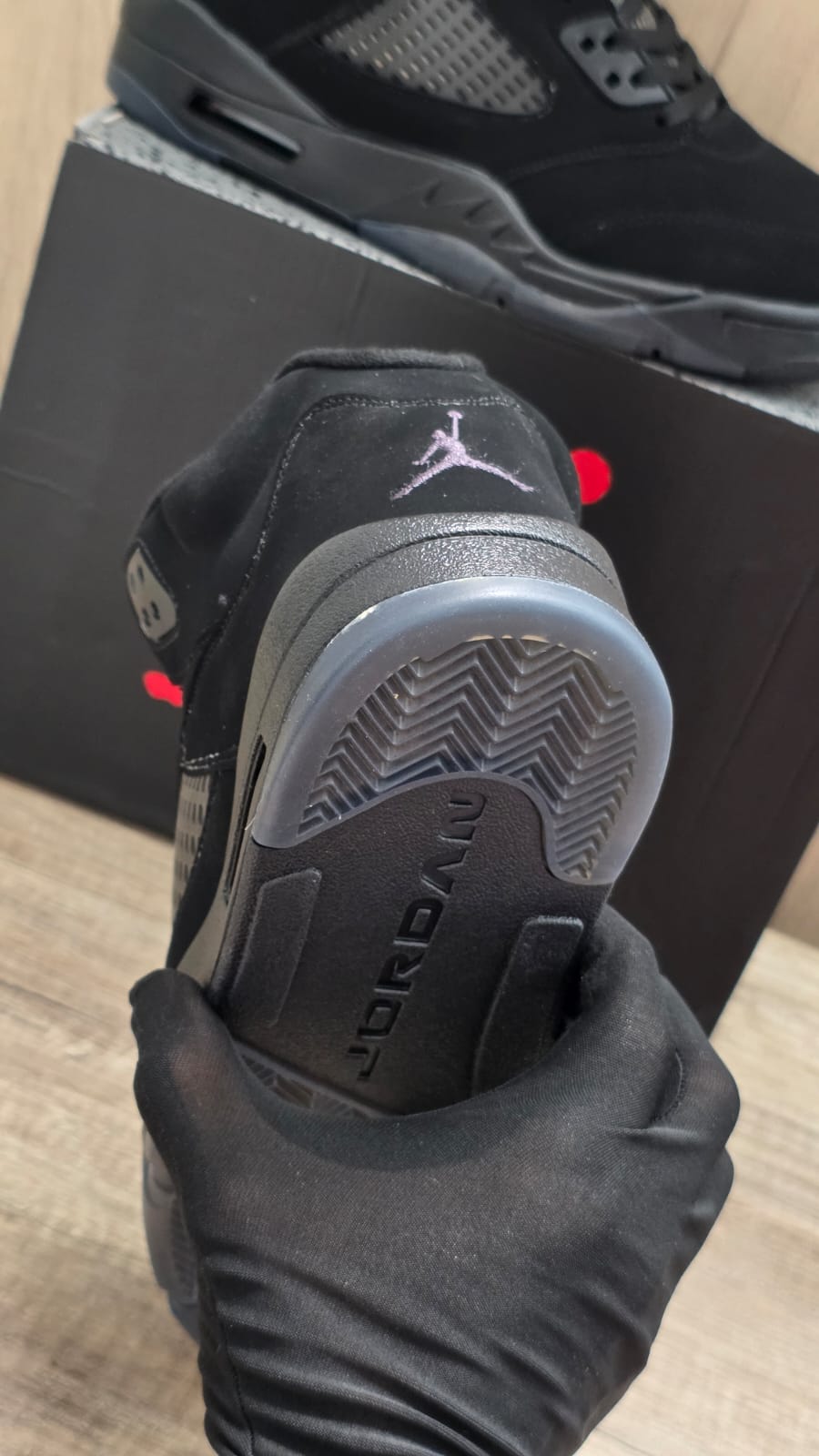Jordan 5 negra