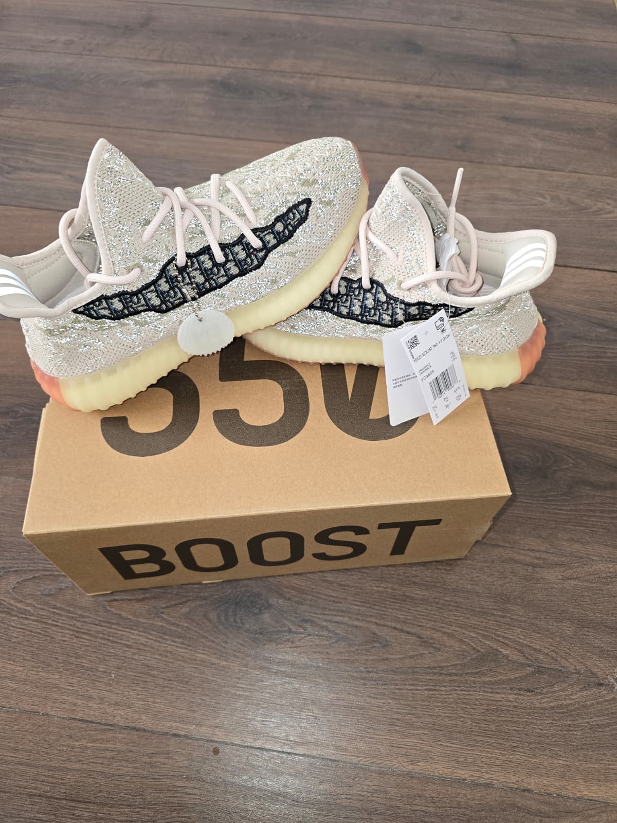 Yeezy boost x dior blanca