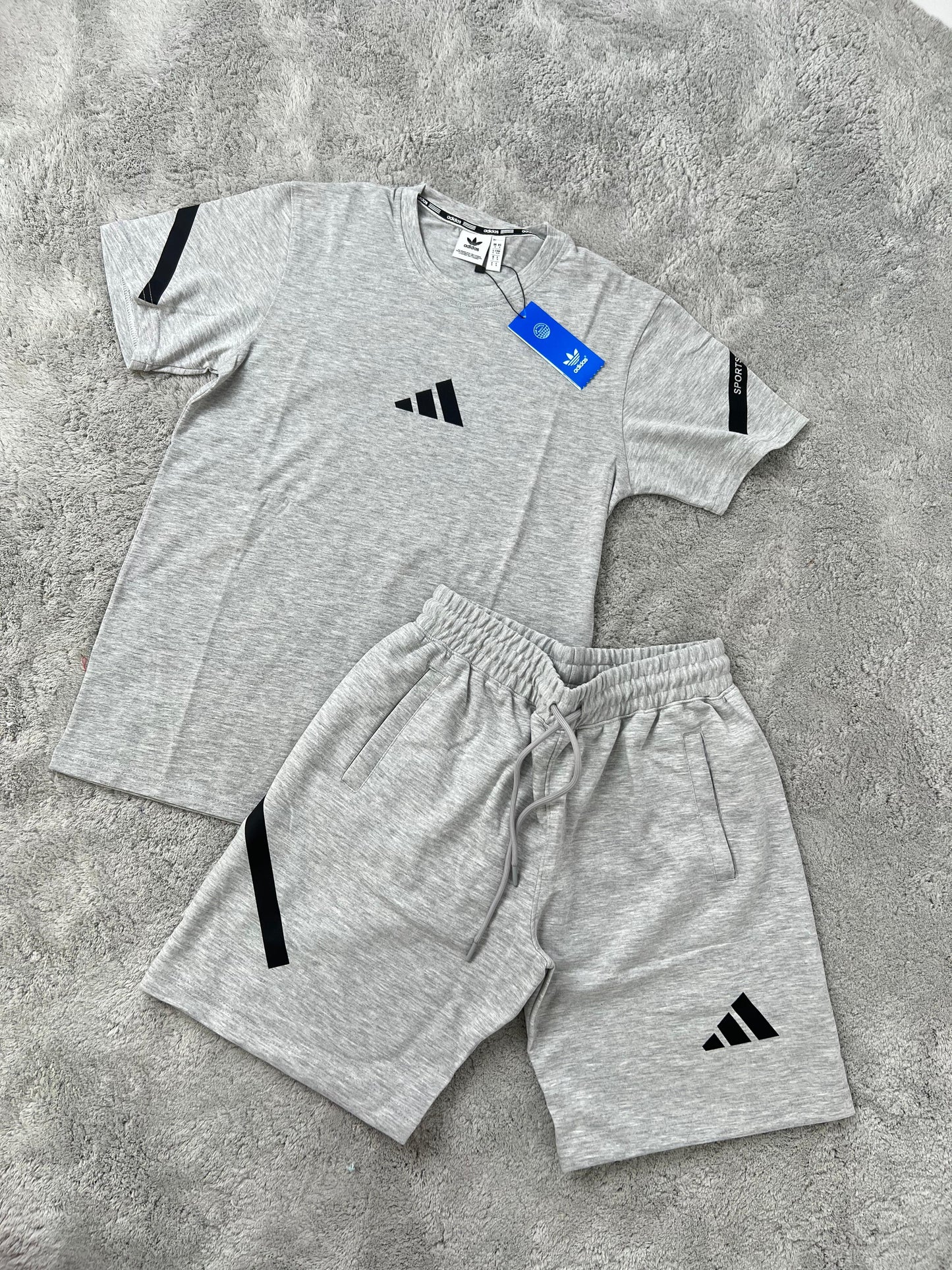 Conjunto corto adidas gris logo negro