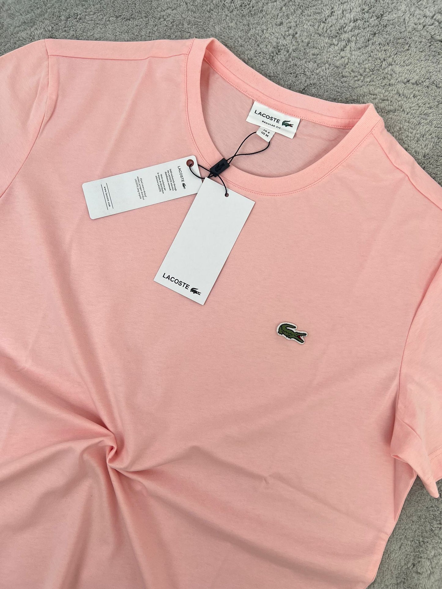 CAMISETA LACOSTE ROSA LOGO VERDE