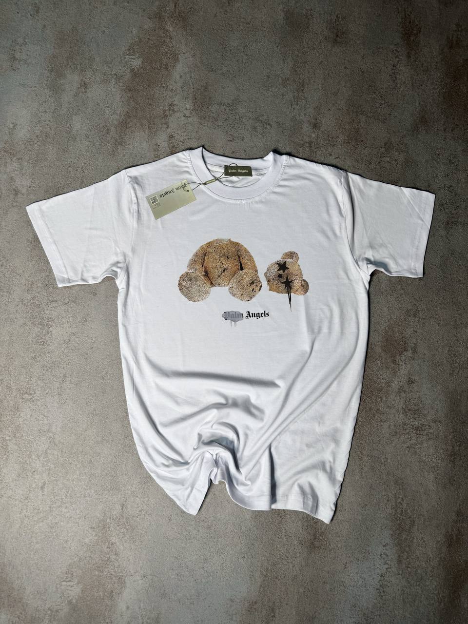 Camiseta palm angels blanca logo negro oso en medio estrellas