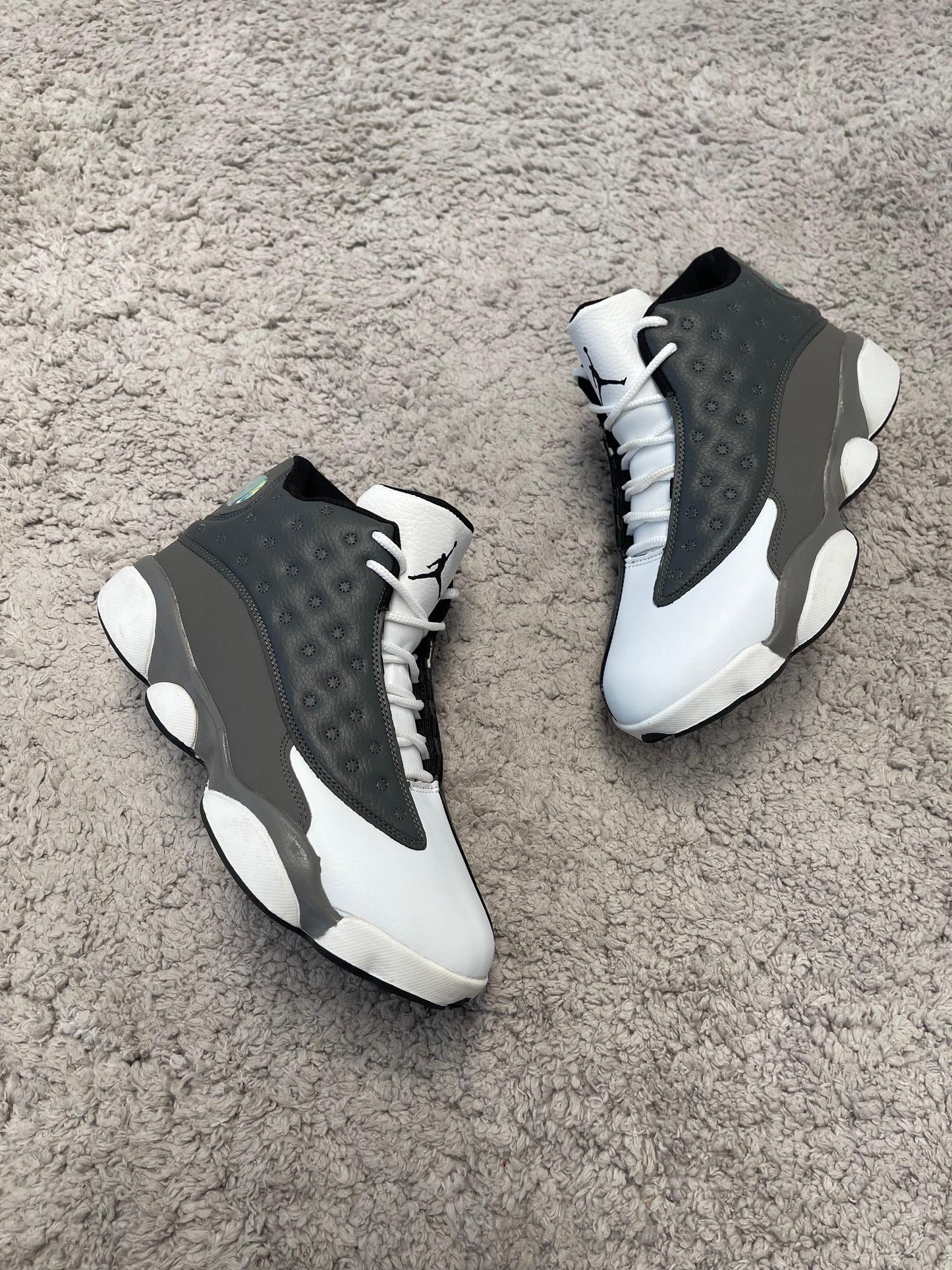 JORDAN 13 BLANCAS Y GRISES