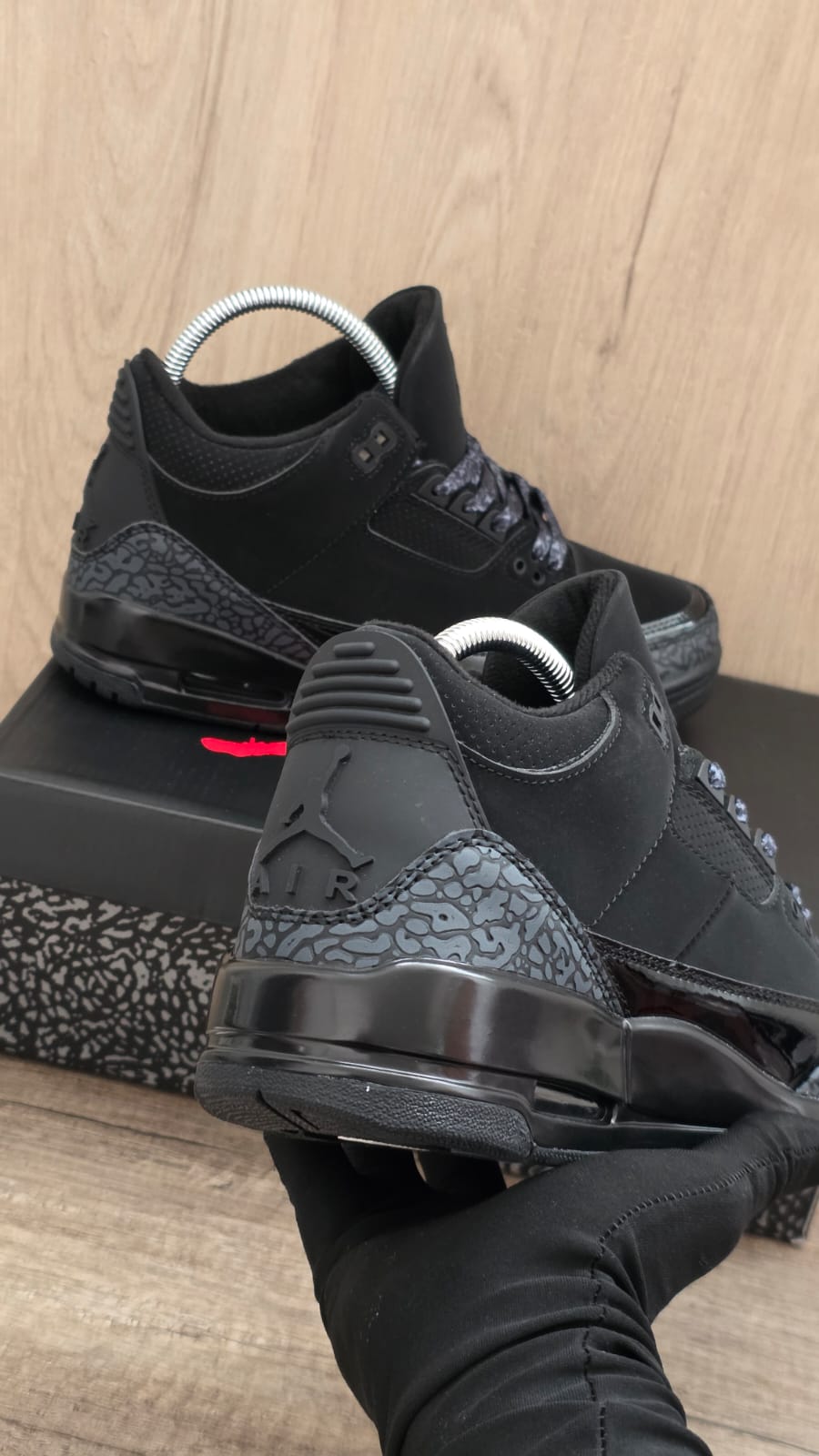 Jordan 3 negra
