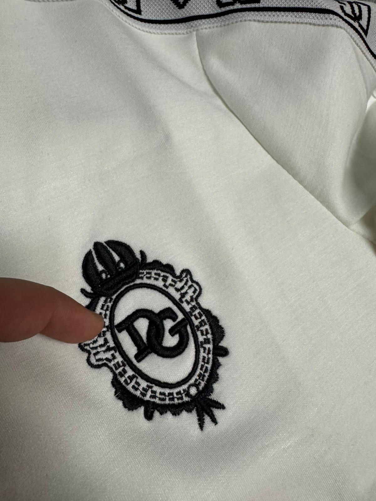 Chandal D&G blanco logo negro detalles laterales