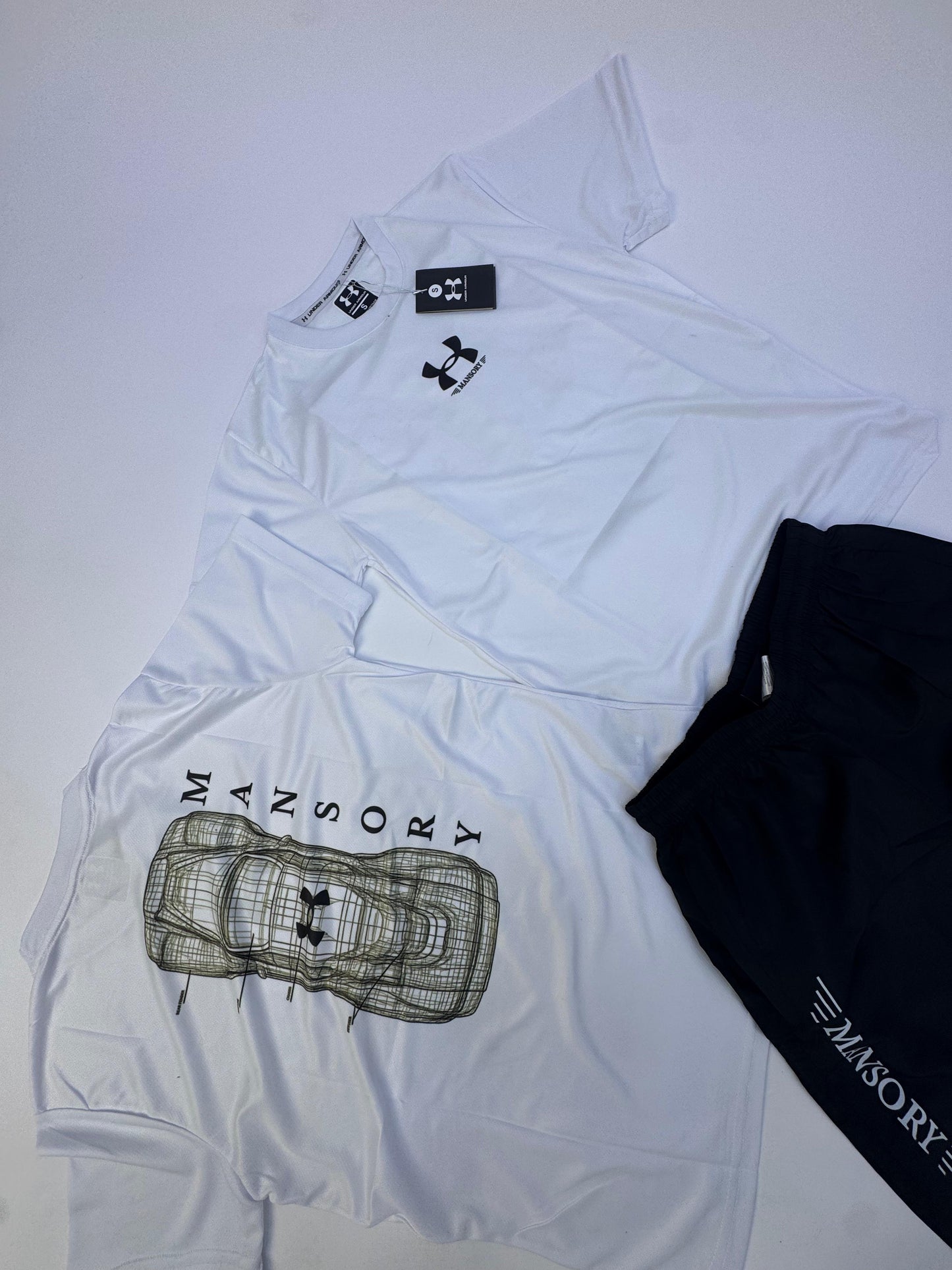 Conjunto corto Under Armour blanco x Mansory logo negro