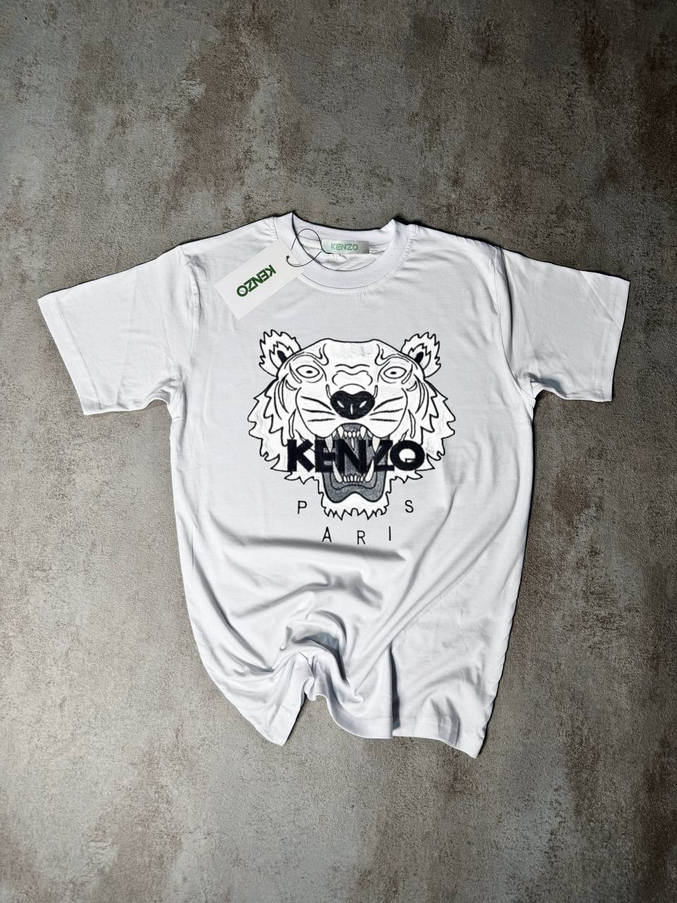 Camiseta Kenzo blanco logo blanco y negro