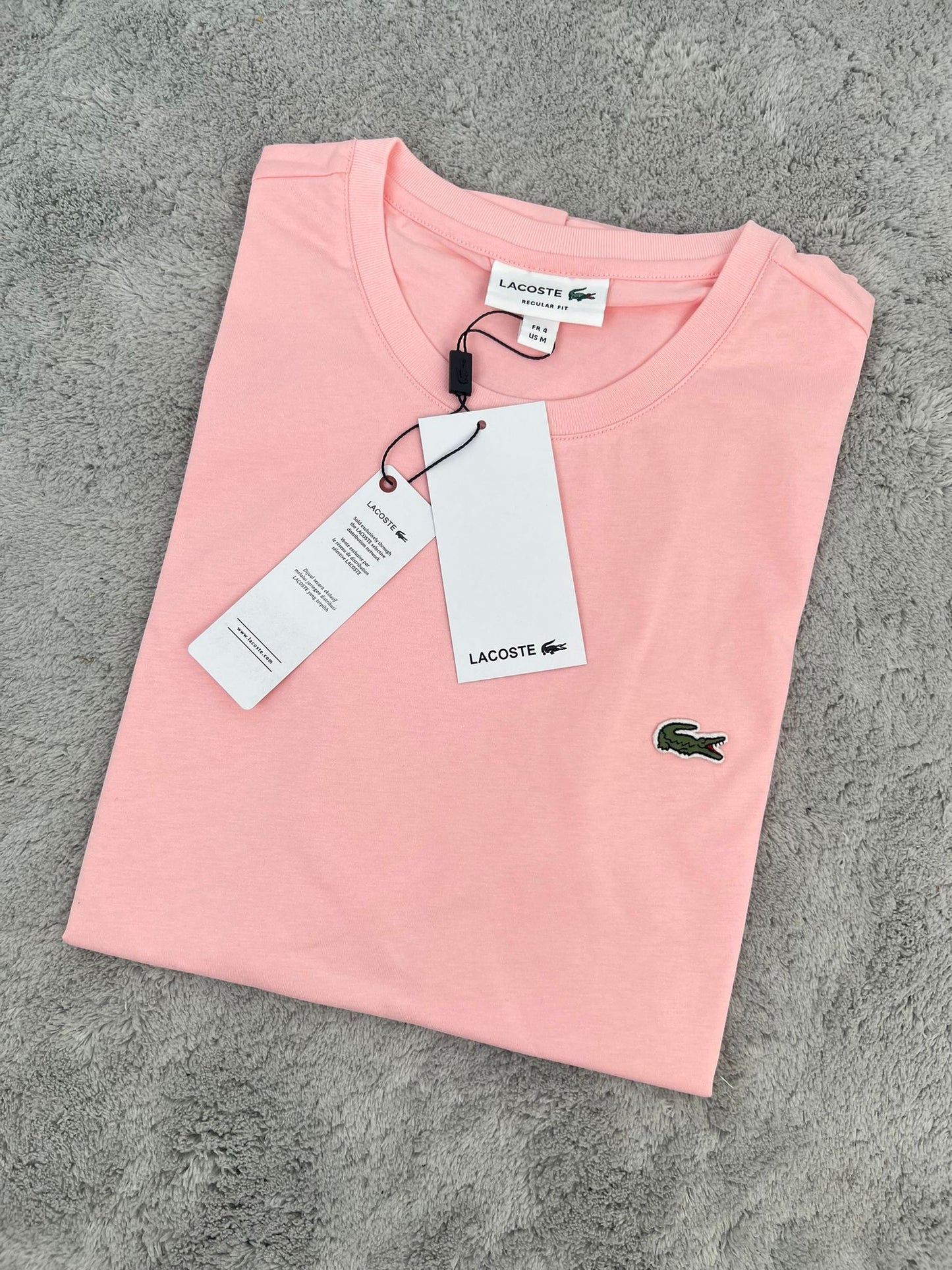 CAMISETA LACOSTE ROSA LOGO VERDE