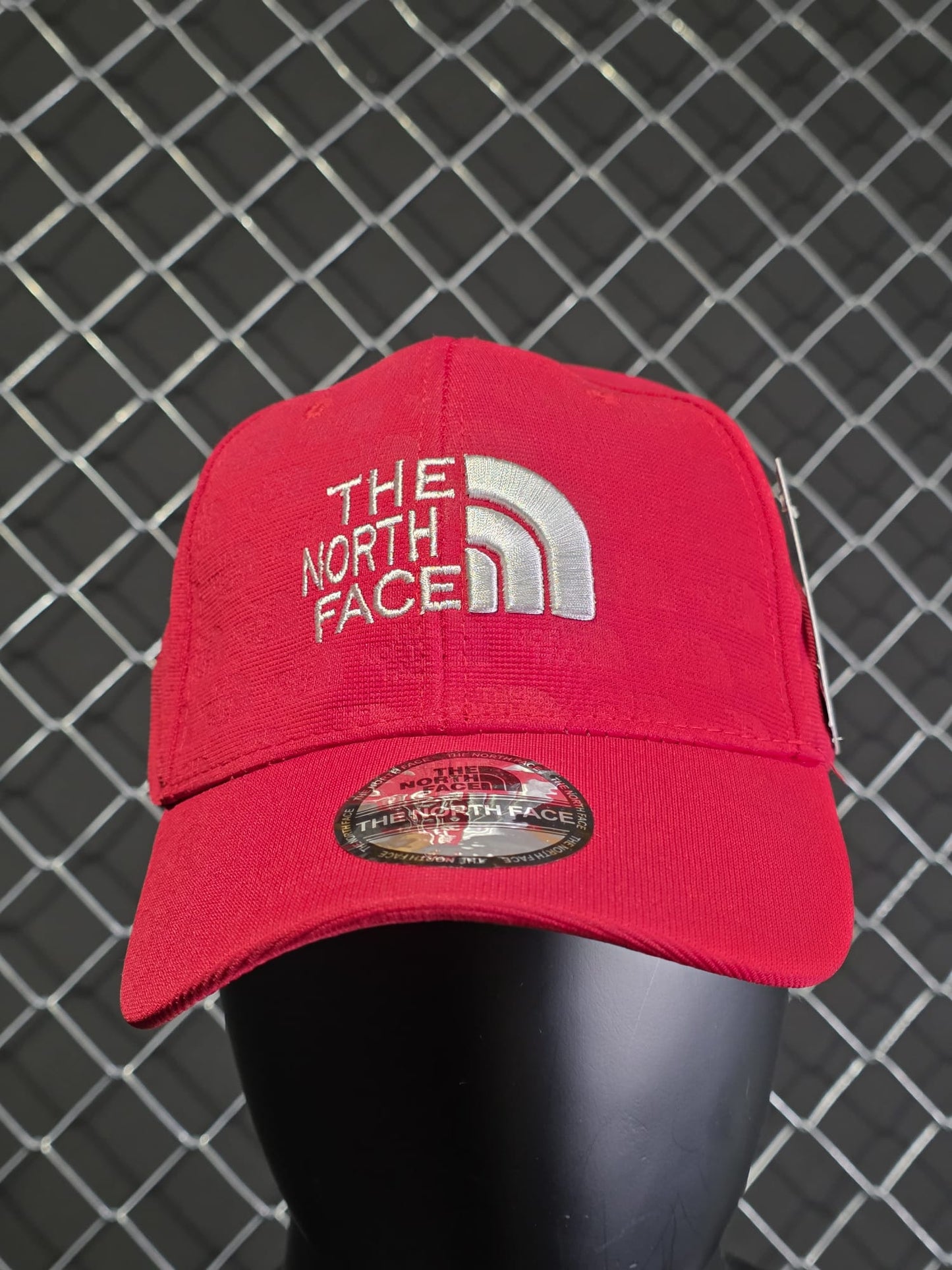 Gorra North Face roja logo blanco