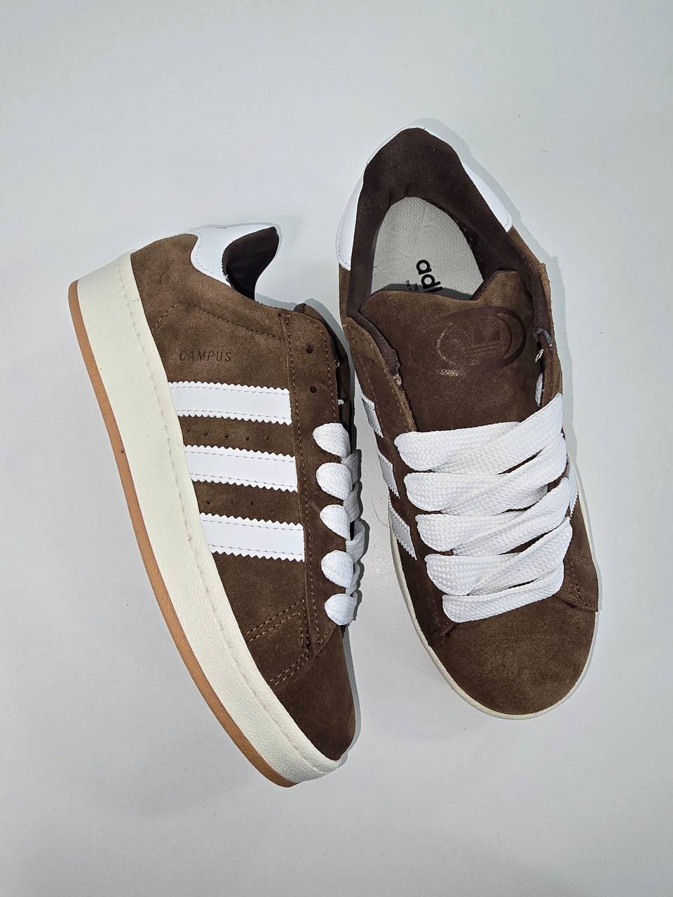 ADIDAS CAMPUS marrones y blancas