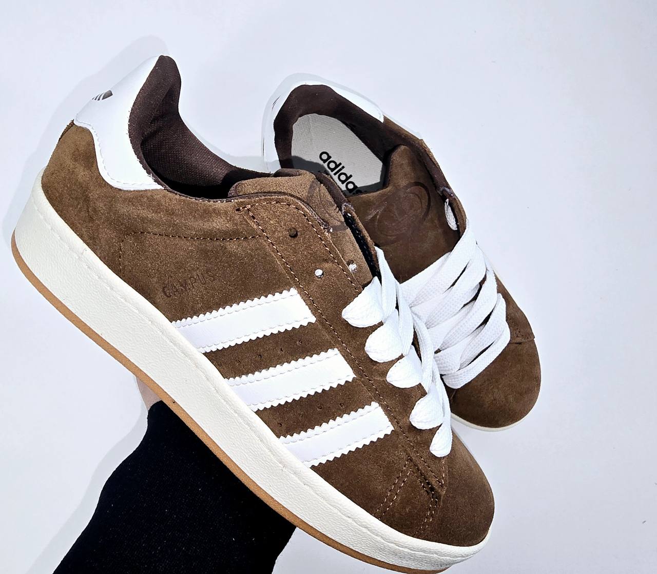 ADIDAS CAMPUS marrones y blancas
