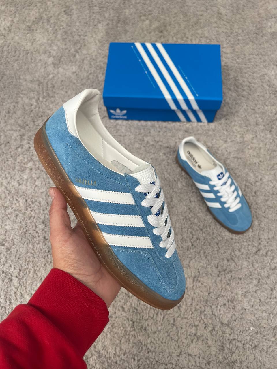 ADIDAS GAZELLE azul y blanco