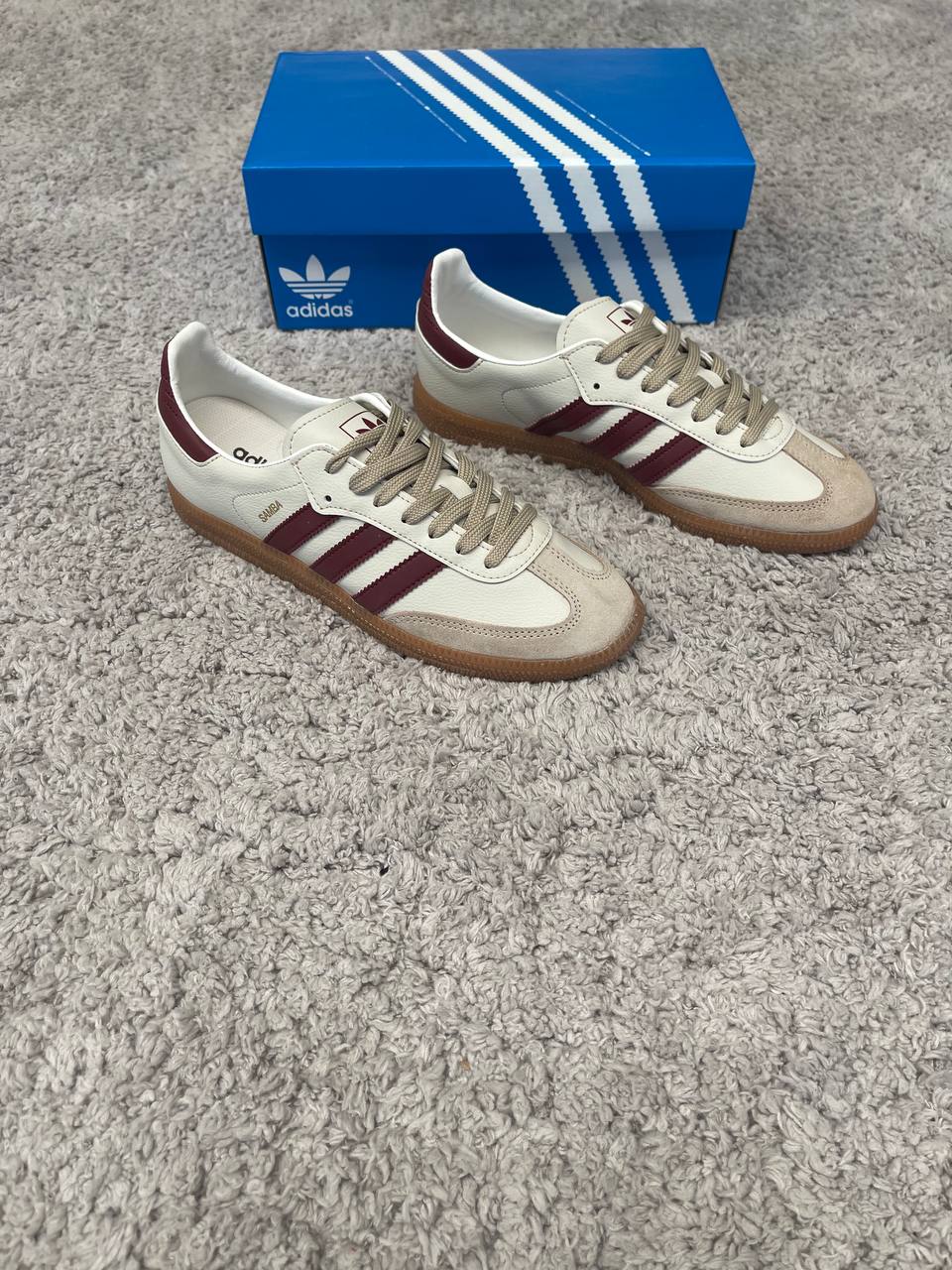 ADIDAS SAMBA BEIGE ROJO CARRUAJE