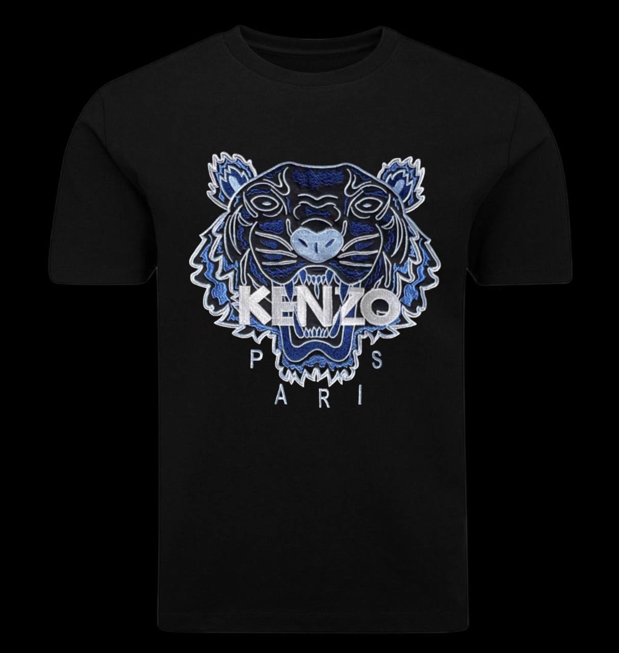 Camiseta kenzo negra logo grande azul y blanco