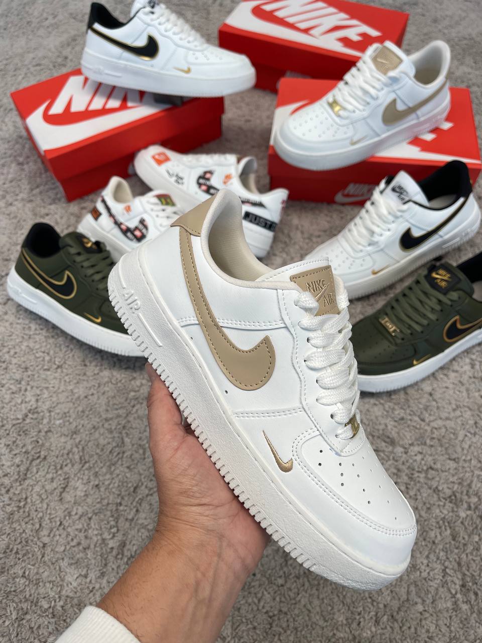 AIR FORCE 1 blancas logo marron