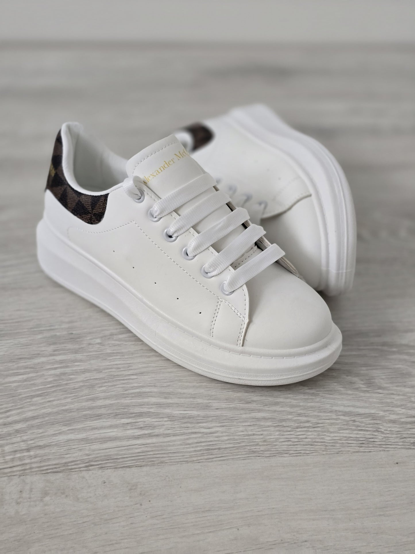 Alexander mcqueen blanca lv