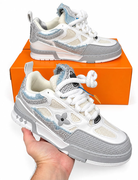 LV skate blancas y grises detalles azules