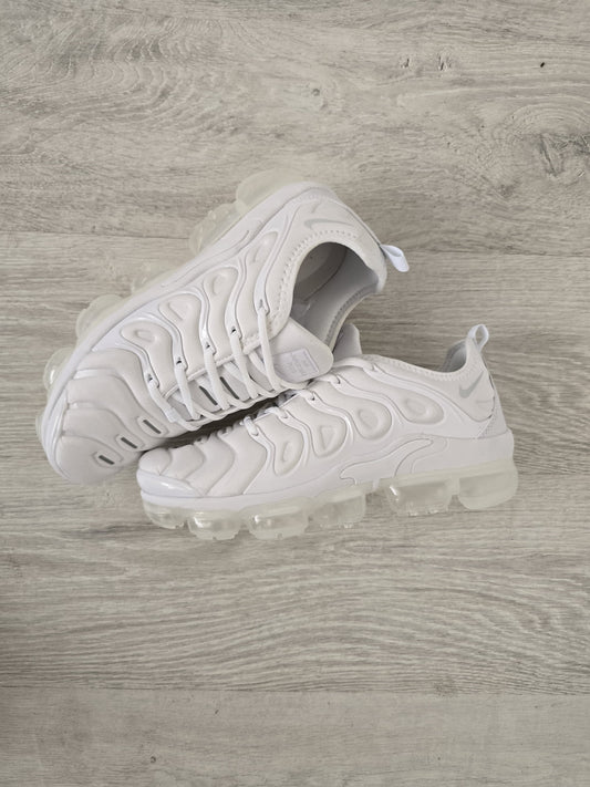 Vapormax plus blanca