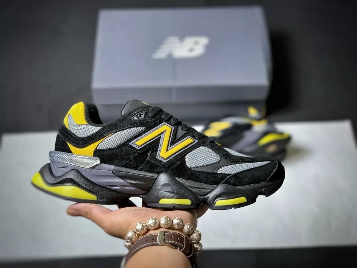 NEW BALANCE 9060 negras gris logo amarillo