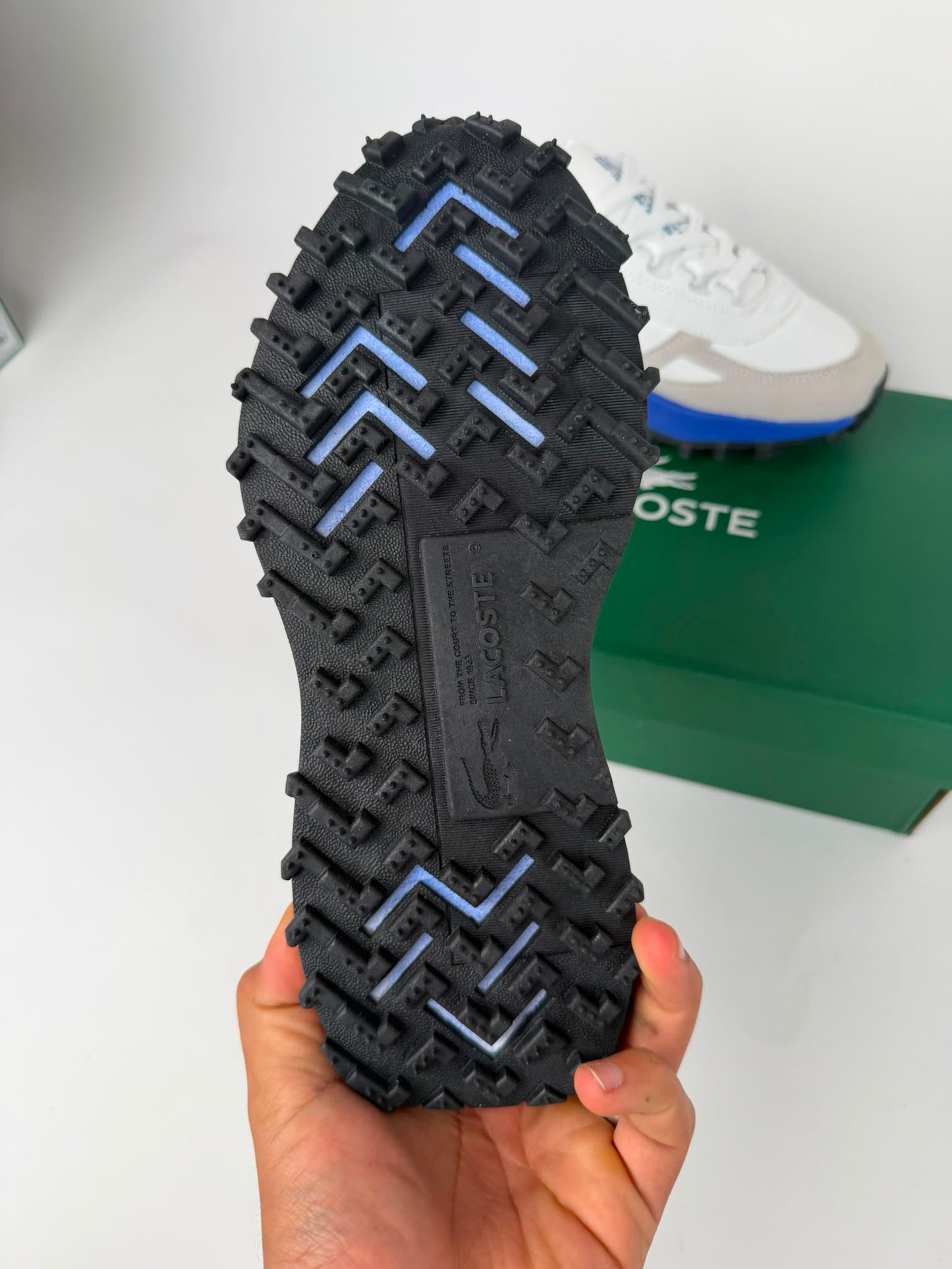 Zapatillas Lacoste Elite Active blanco detalles azules