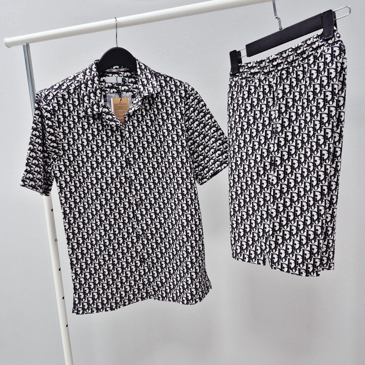 Conjunto Dior negra logos