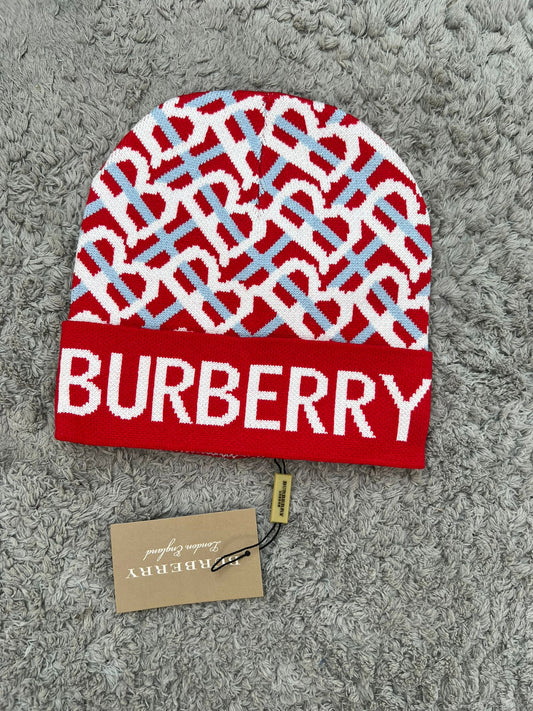 Gorro Burberry rojo logo blanco