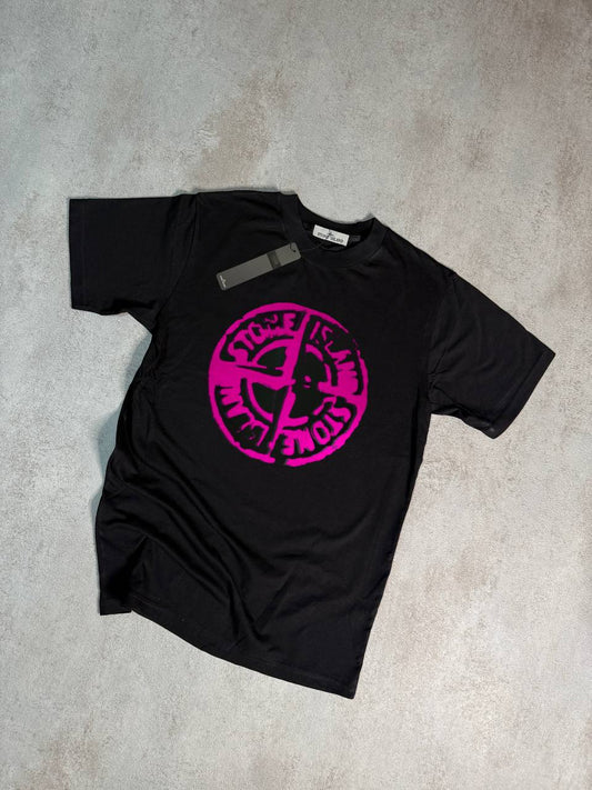 Camiseta Stone Island negro logo rosa desgastado