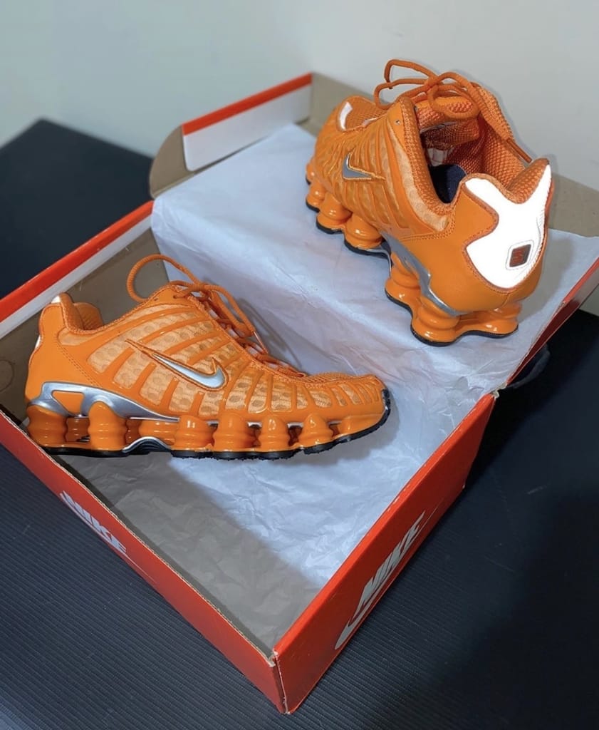 Shox naranjas