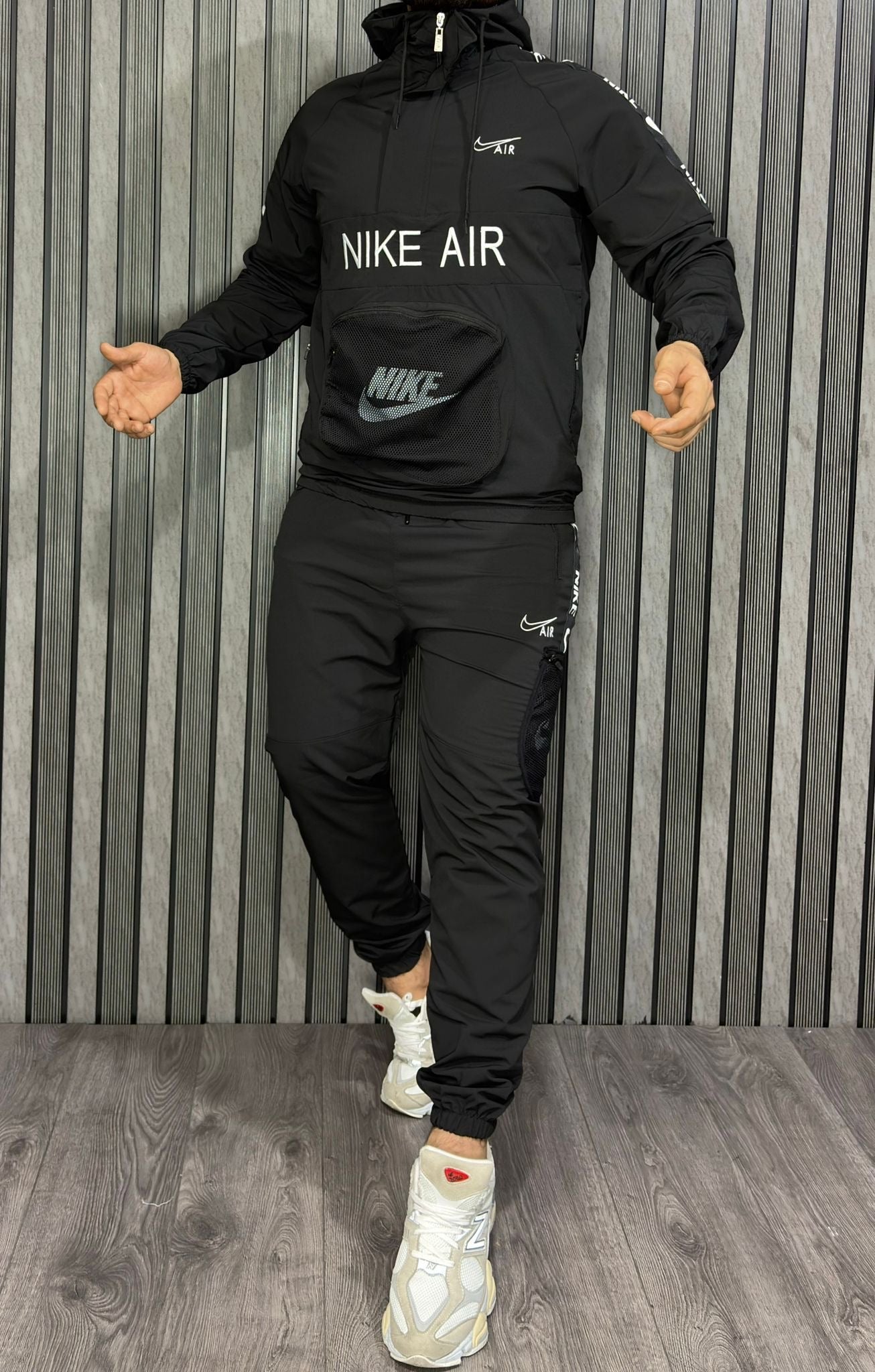 Chandal nike negro logo blanco