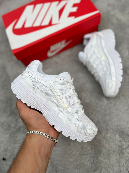 Nike P-6000 Blancas